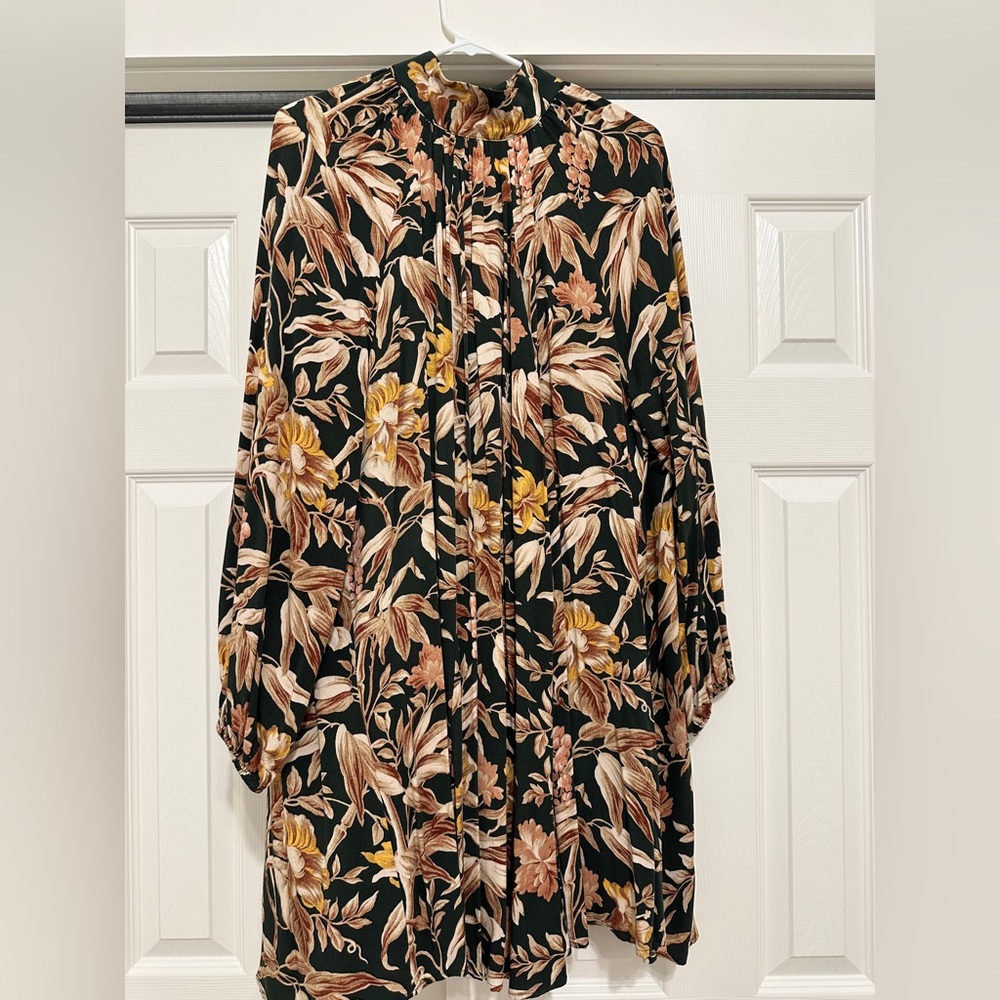 H&M flowy floral dress